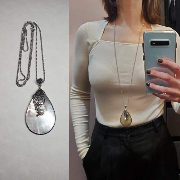 Large Mother of Pearl and Sterling Silver Pendant Necklace - Picture 1 of 16